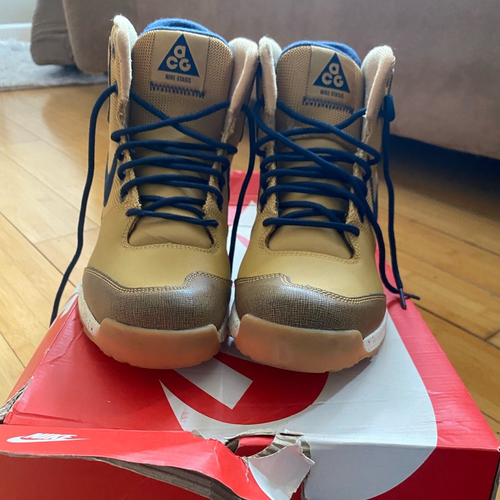 ACG Nike Stasis